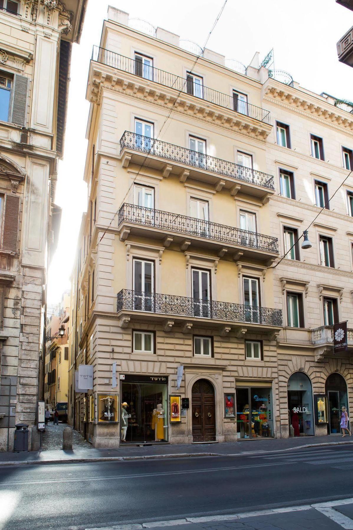 HOTEL VIA DEL CORSO HOME ROMA ROME 3* (Italy) - from US$ 236 | BOOKED